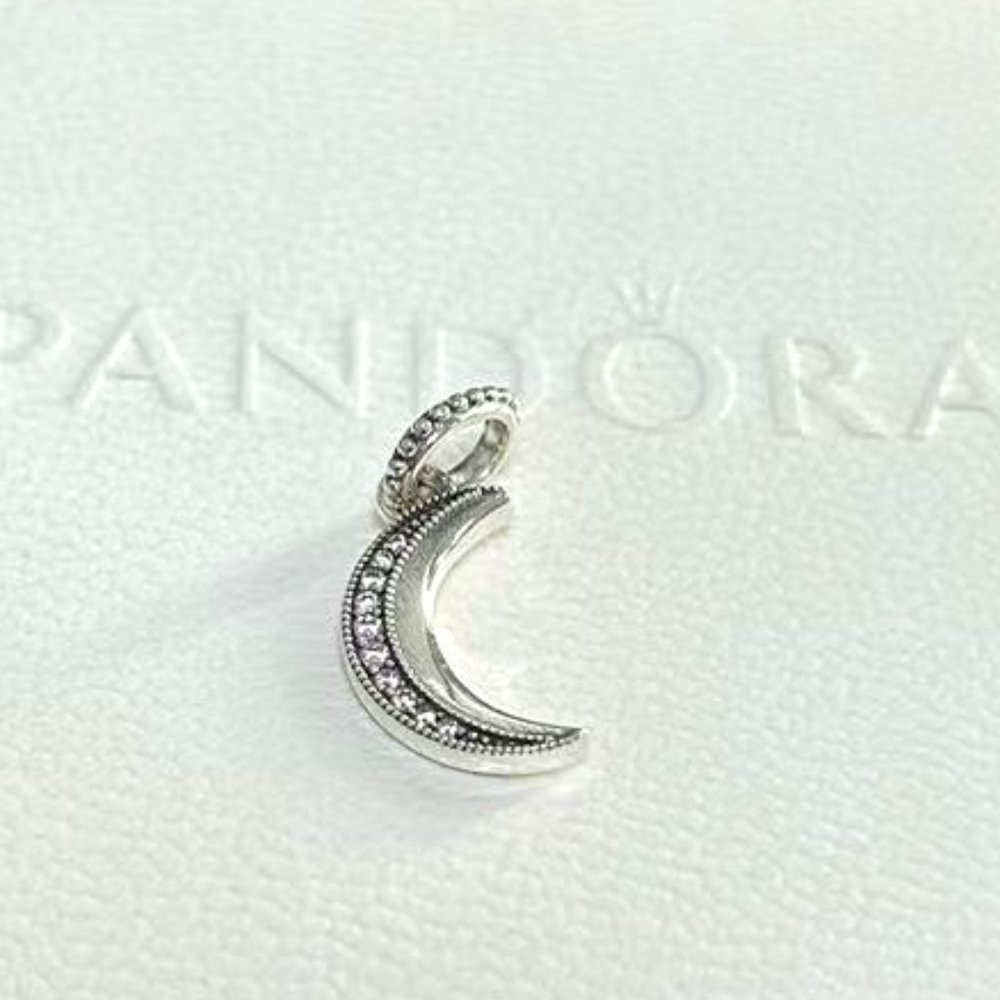 Pandora Sparkling Crescent Moon Pendant